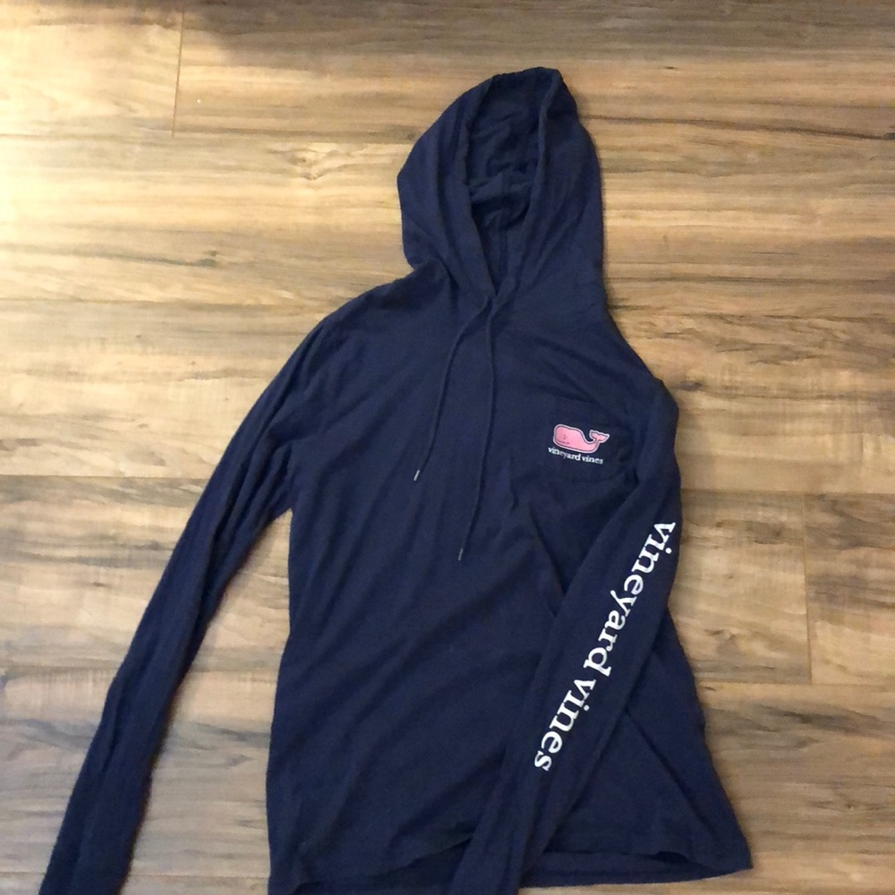 Vineyard Vines S hooded top